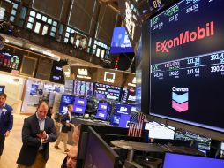 Al cierre del parqué neoyorquino, el Dow Jones ganó 317 puntos, hasta los 48 mil 535 enteros. EFE/S. Yenesel