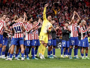 De nueva cuenta, los colchoneros superaron en una eliminatoria esta temporada a los blaugranas. EFE/ S. Perez.