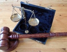 La Ley poblana impuso una pena de 11 meses a tres años de prisión a quien usara las redes sociales para hostigar, intimidar, vigilar u ofender. ESPECIAL/PIXABAY