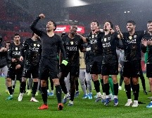 El PSG aseguró su lugar entre los cuatro mejores de la UEFA Champions League tras dejar fuera al Liverpool en Anfield. EFE/ A. VAUGHAN.