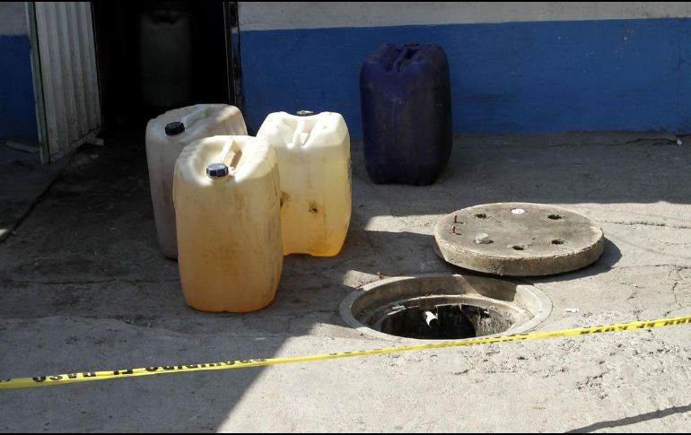 El lunes la FGR aseguró 10,600 litros de hidrocarburo en Tlajomulco. NTX/ARCHIVO