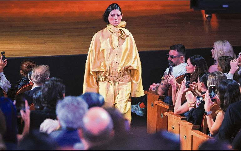 La firma Julia y Renata presentó una propuesta que combina identidad y resistencia. EL INFORMADOR/ J. Acosta