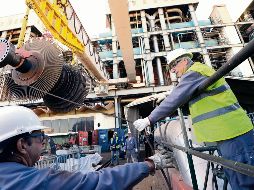 La CFE proyecta una planta de ciclo combinado cerca de Guadalajara. Esta tecnología que aprovecha gas natural y vapor genera electricidad con mayor eficiencia, menos combustible, menores emisiones y mayor estabilidad en el suministro. AFP