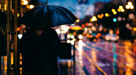 Se exhorta a la población mexicana a tomar las precauciones correspondientes debido a que la constante entrada de humedad proveniente del Océano Pacífico y el Golfo de México potenciará significativamente la fuerza de las precipitaciones. Unsplash