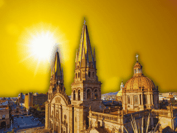 El pico máximo de temperatura en Guadalajara está pronosticado para registrarse exactamente entre las 14:00 y las 17:00 horas. ESPECIAL / CANVA