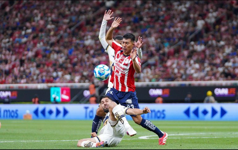 La posición natural de Daniel Aguirre es la de defensa central. IMAGO7/H. Ramírez