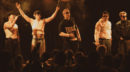 La banda Freekids vivió un momento decisivo en su carrera el pasado 5 de abril al ofrecer en Progreso un concierto cargado de emoción y talento, consolidándose poco a poco dentro de la escena del urbano pop. ESPECIAL/ Facebook/ Freekids