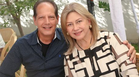 Javier Peregrina y Delia Godoy. GENTE BIEN JALISCO / Reunión Prieto Vergara