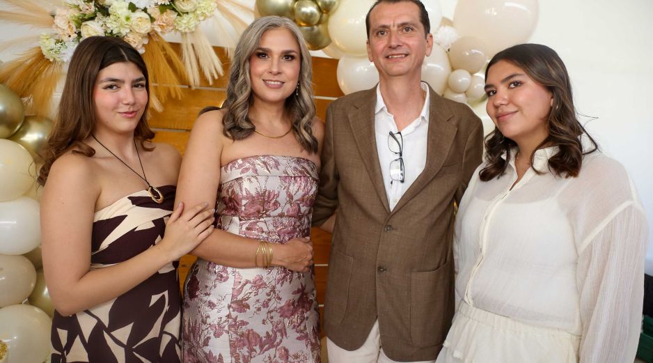 Ana Paula León, Viviana Padilla, Jorge León y María José León. GENTE BIEN JALISCO / Revista del 17 de abril 2026