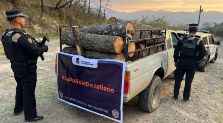 Los detenidos, identificados como Eduardo ‘N’ y Ramón ‘N’, de 47 y 34 años de edad, respectivamente, fueron puestos a disposición de un agente del Ministerio Público. CORTESÍA/ Secretaría de Seguridad del Estado