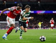 El trámite del partido tuvo emociones a cuentagotas, al igual que los chispazos dentro del terreno de juego. EFE/ T. AKMEN.
