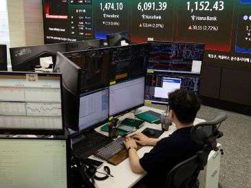 Con el reciente avance del IPC, el rendimiento en lo que va del año se ubicó en +8.28 por ciento. EFE/J. Heon-Kyun