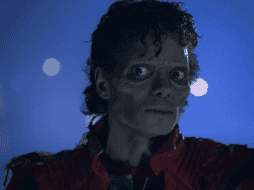 México logró un récord mundial en 2009 cuando más de 11 mil personas bailaron la canción en el Monumento a la Revolución de la CDMX. Captura de pantalla YOUTUBE/Michael Jackson