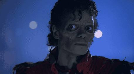 México logró un récord mundial en 2009 cuando más de 11 mil personas bailaron la canción en el Monumento a la Revolución de la CDMX. Captura de pantalla YOUTUBE/Michael Jackson