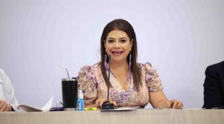 La mandataria explicó que esta estrategia busca aprovechar el evento internacional para generar conciencia sobre el impacto del transporte en la contaminación ambiental y fomentar cambios en los hábitos laborales. SUN / ESPECIAL