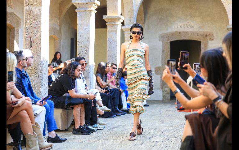 El evento tuvo lugar en el Antiguo Colegio de San Diego, uno de los edificios más antiguos de Guadalajara, cuya construcción comenzó en 1709 y que, a pesar de la moderna ciudad, conserva su estilo primitivo y original. EL INFORMADOR / J. Acosta