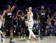 Filadelfia, liderado por Tyrese Maxey, venció a Orlando para asegurar su lugar en playoffs y citarse con Boston. AFP/ E. CHINN.