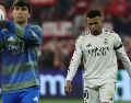 El Real Madrid volvió a estar en el centro de la conversación luego de su reciente derrota 2-1 frente al FC Bayern Munich. EFE / R. Wittek