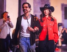 La colección, inspirada en el llamado “Western Mexicano” y en el legado de Vicente Fernández, combina cuero y mezclilla con cortes actuales, en una apuesta por resignificar la vestimenta tradicional. EL INFORMADOR/ J. ACOSTA.