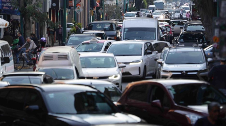 El programa Hoy No Circula se aplica de las 5:00 a las 22:00 horas en todas las alcaldías de la Ciudad de México y en tres zonas conurbadas del Estado de México. SUN/F. Rojas