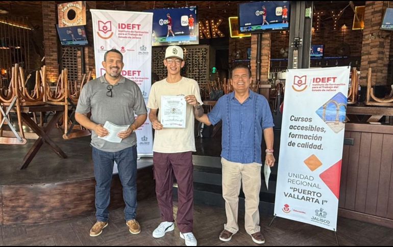 Este tipo de acciones responden a la visión del director general del IDEFT de impulsar la formación en sectores estratégicos como el turismo. ESPECIAL