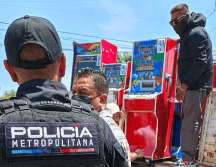 Este 16 de abril, elementos de la Policía Metropolitana  aseguraron 59 máquinas tragamonedas durante un operativo en la colonia La Mojonera. ESPECIAL/Secretaría de Seguridad