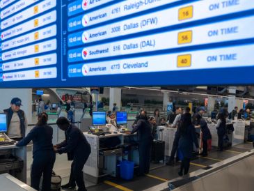 EU lidera turismo en 2025, pero caen visitantes 5.5% y gasto 4.6%.  EFE/ Ángel Colmenares