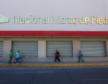 A medio año del cierre de sucursales, la disputa entre el sindicato y el patronato prolonga la incertidumbre de miles de familias. EL INFORMADOR/A. Navarro