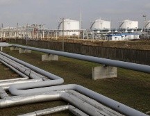 El efecto en los precios del petróleo tras la reapertura total del estrecho de Ormuz. EFE / T. ZENKOVICH