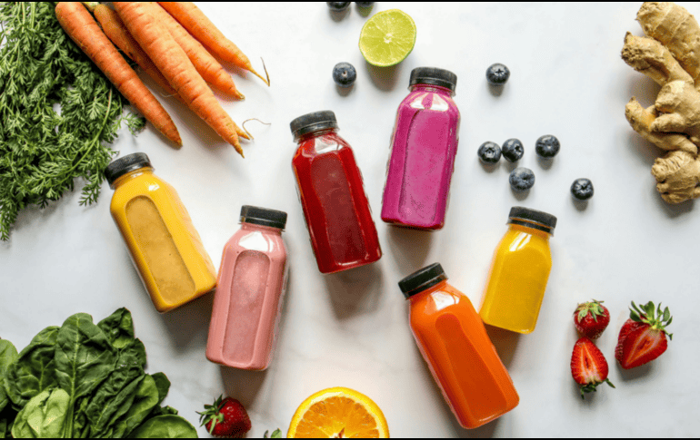 Es una solución práctica, económica y deliciosa que puede adoptarse fácilmente en las rutina diarias para mejorar tu vitalidad. CANVA