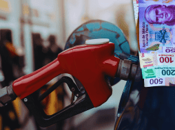 el Gobierno federal eliminó el subsidio para los consumidores de la gasolina Premium y lo redujo para la regular y el diésel. ESPECIAL / CANVA