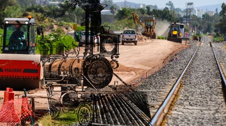 Pablo Lemus sostuvo una reunión con presidentes municipales de Jalisco por donde podría pasar el tren México-Guadalajara. EL INFORMADOR / ARCHIVO