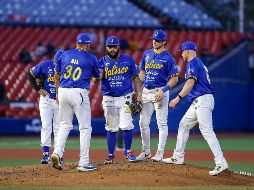 Luis Iván “Shocker” Rodríguez, habitualmente confiable, tuvo una salida irreconocible al permitir nueve carreras en tres entradas y un tercio de labor. CORTESÍA/ CHARROS DE JALISCO.