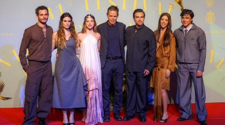 La cita incluyó una alfombra roja y la proyección de sus dos primeros episodios en la Sala Guillermo del Toro de la Cineteca FICG. EL INFORMADOR/ A. NAVARRO.