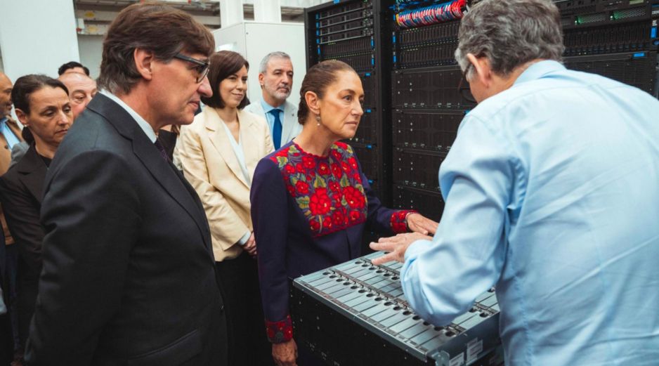 Sheinbaum visitó las instalaciones del BSC, un centro especializado en computación de altas prestaciones que gestiona el MareNostrum. EFE/EPA/Generalitat