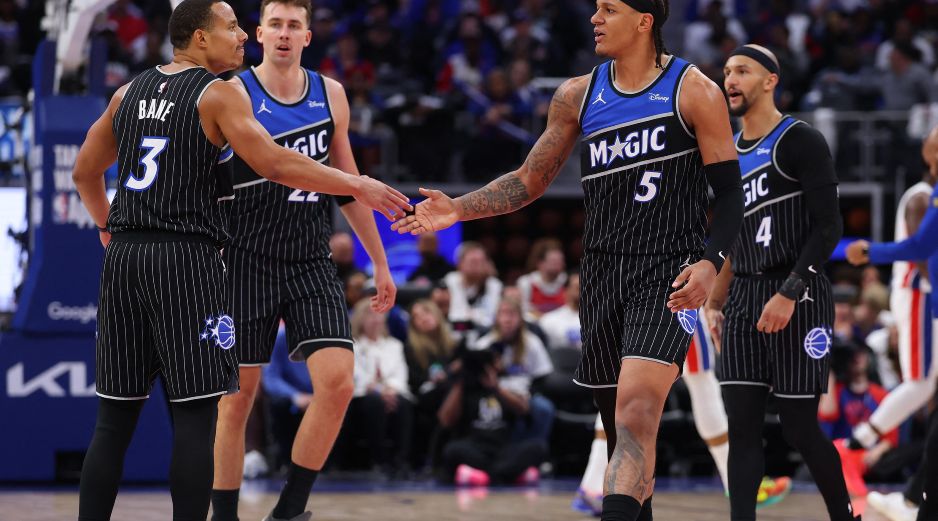 Paolo Banchero se ha sacudido la mala actuación del comienzo del Play-In y lideró al equipo con 23 puntos y 9 rebotes. AFP/ G. SHAMUS.