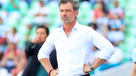 El técnico destacó que, más allá del gol de Capasso o el récord de penales atajados de Camilo Vargas, lo que prevaleció fue el espíritu colectivo. IMAGO7.