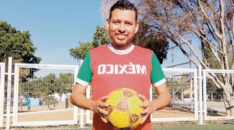 El tapatío Manuel Mireles, sobrevivió a la enfermedad renal y hoy transforma esa lucha en inspiración. ESPECIAL