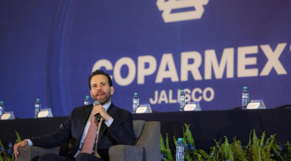 El periodista explicó el gran problema de los regímenes autoritarios. EL INFORMADOR / A. NAVARRO