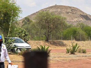 Como parte de las recomendaciones emitidas tras el ataque, se pidió a las personas que se encontraban cerca del lugar comunicarse con familiares y amigos para informar sobre su situación. EFE / M. Hartz