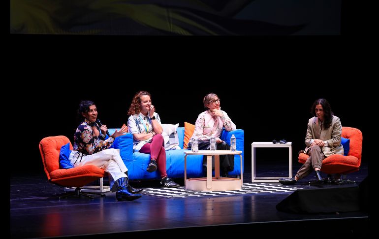 María Sarasvati Herrera, Dariela Ludlow y Celiana Cárdenas, moderadas por Alejandra Márquez— encabezaron el panel “¿Desde dónde mirar?” como parte de las actividades del Festival Internacional de Cine en Guadalajara. EL INFORMADOR / J. Aocsta