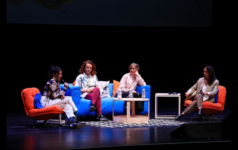 María Sarasvati Herrera, Dariela Ludlow y Celiana Cárdenas, moderadas por Alejandra Márquez— encabezaron el panel “¿Desde dónde mirar?” como parte de las actividades del Festival Internacional de Cine en Guadalajara. EL INFORMADOR / J. Aocsta