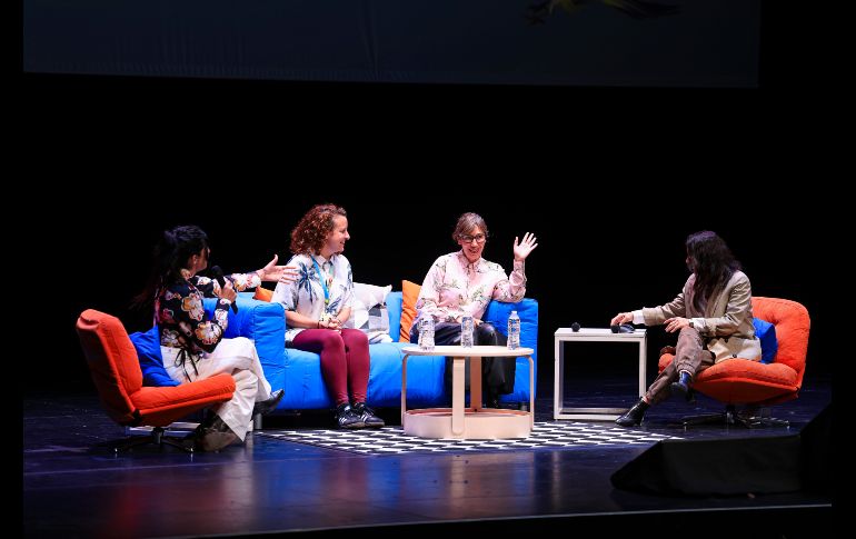 María Sarasvati Herrera, Dariela Ludlow y Celiana Cárdenas, moderadas por Alejandra Márquez— encabezaron el panel “¿Desde dónde mirar?” como parte de las actividades del Festival Internacional de Cine en Guadalajara. EL INFORMADOR / J. Aocsta