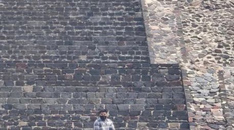 Fotografía tomada de Rastreo de Redes que muestra al autor de un tiroteo que dejó este lunes al menos dos muertos y 13 extranjeros lesionados en la zona arqueológica de Teotihuacán. EFE