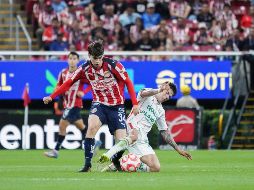 Para el cotejo contra los Rayos en la Jornada 16, aún hay dudas respecto a algunos lesionados dentro de Chivas. Imago7 / ARCHIVO