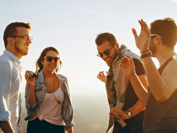El volumen de felicidad alcanza su punto máximo cuando está en cierta temperatura el clima. UNSPLASH / H. LOPES