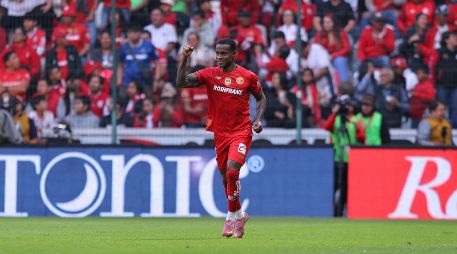 El futbolista de Toluca señaló que, durante su salida rumbo a los vestidores, se escucharon insultos racistas provenientes de la tribuna. IMAGO7.