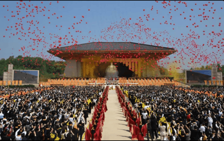 A Huangdi se le atribuyen invenciones como la medicina tradicional, la escritura, los carros y las embarcaciones. EFE/The Ancestor Worship Ceremony of the Yellow Emperor