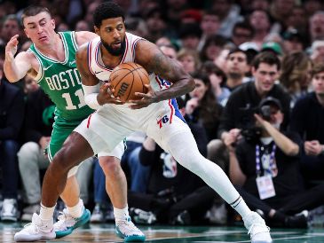 La misma falla que presentaron los Sixers previamente, ahora fue una parte del colapso verde. AFP/ A. GLANZMAN.