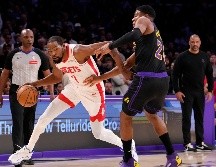 Durant no lució bien en su regreso a la duela y perdió el balón nueve veces. AP/M. Terrill